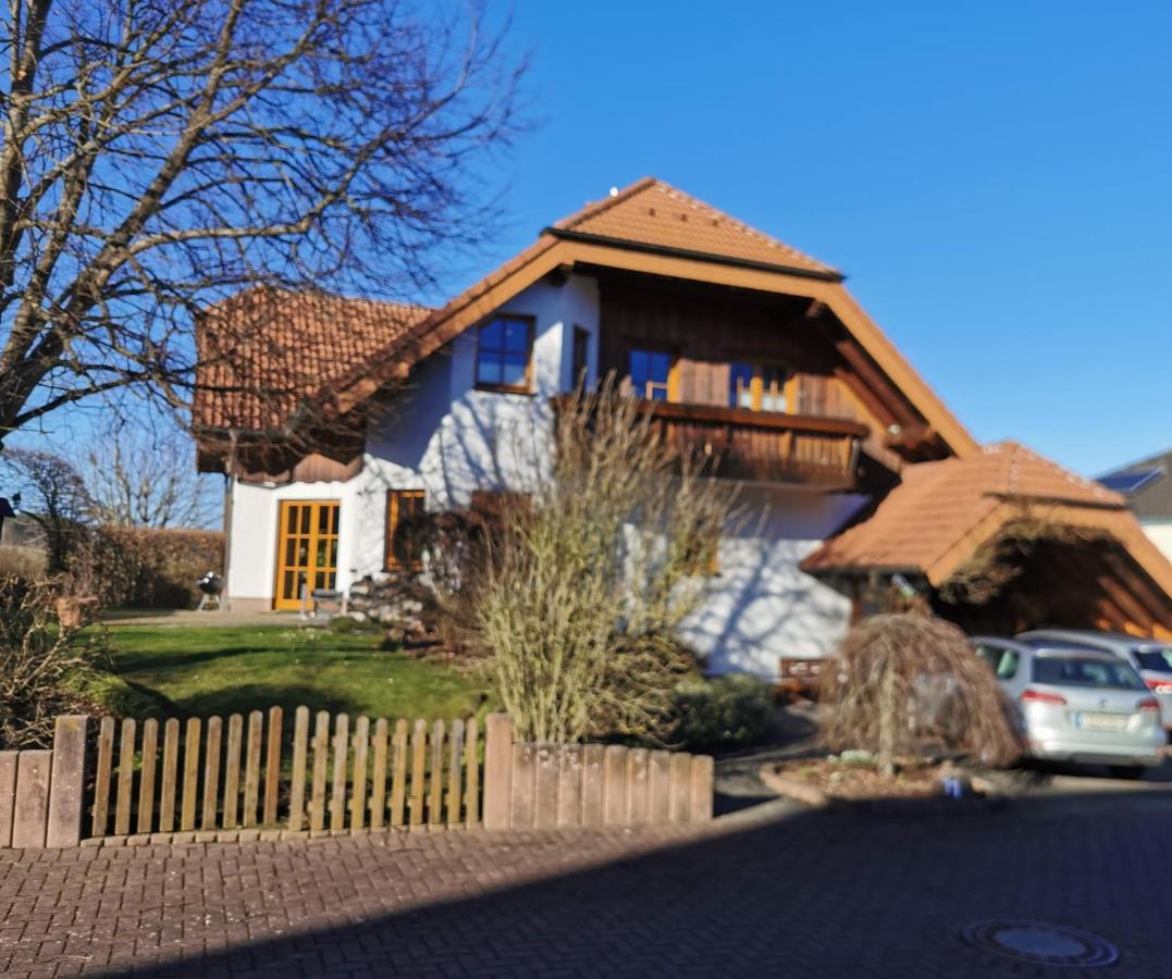 Ferienwohnung Auenland Braunfels Exterior photo